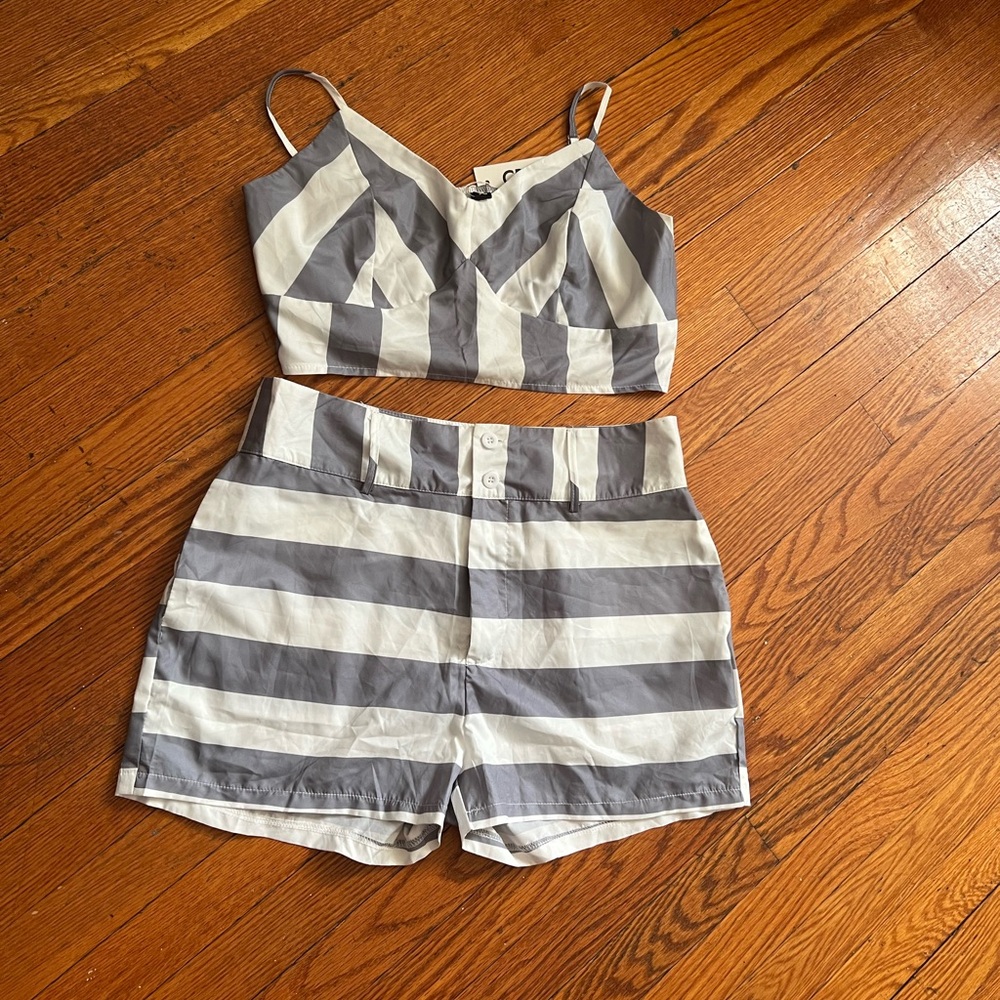 CBR Gray and White Striped Set